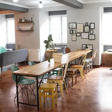 Auberge de jeunesse Draft & *