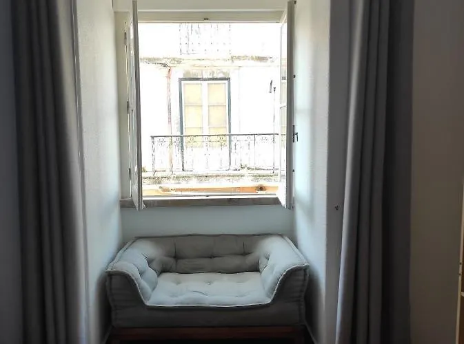 אכסניה Draft &