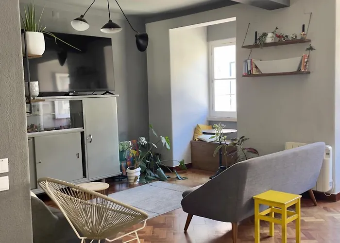 אכסניה Draft &