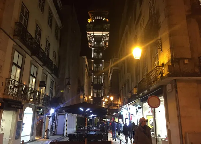 Draft & אכסניה