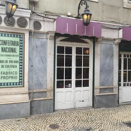 Hostal Draft & *