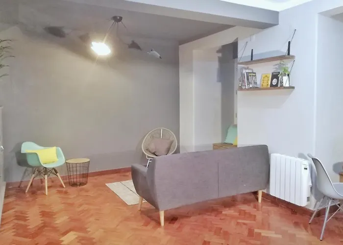 Draft & ホステル *