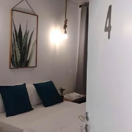 Draft Hostel&rooms Hostel *